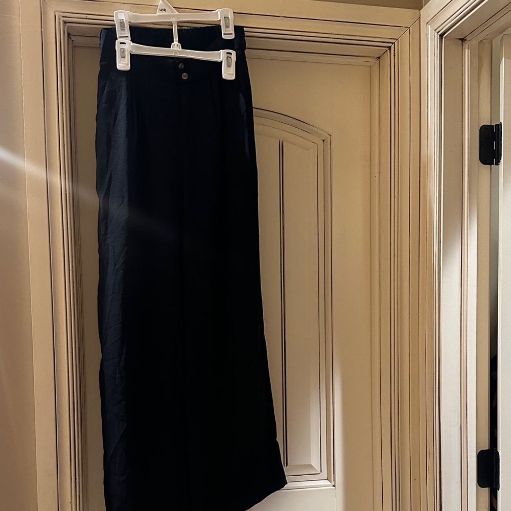 Black Women's Pants - Picture 5 of 6
